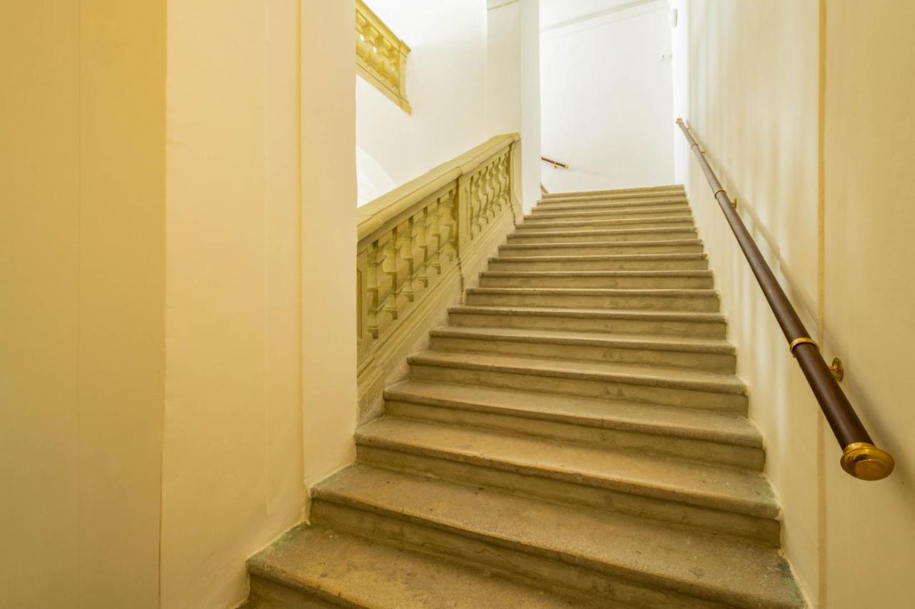 Highnest * Pressburg