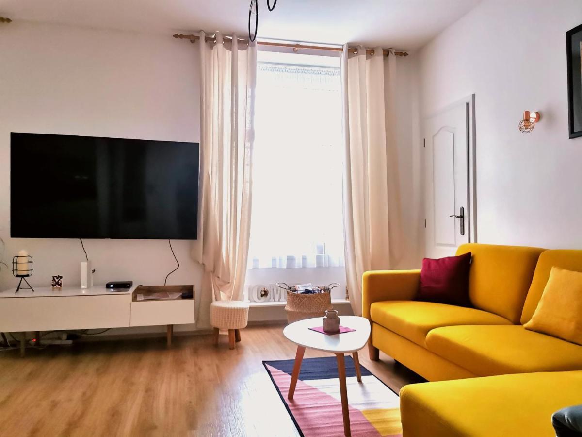 Apartment Cozyhome The Castle - Spacious, Quiet, High Ceiling