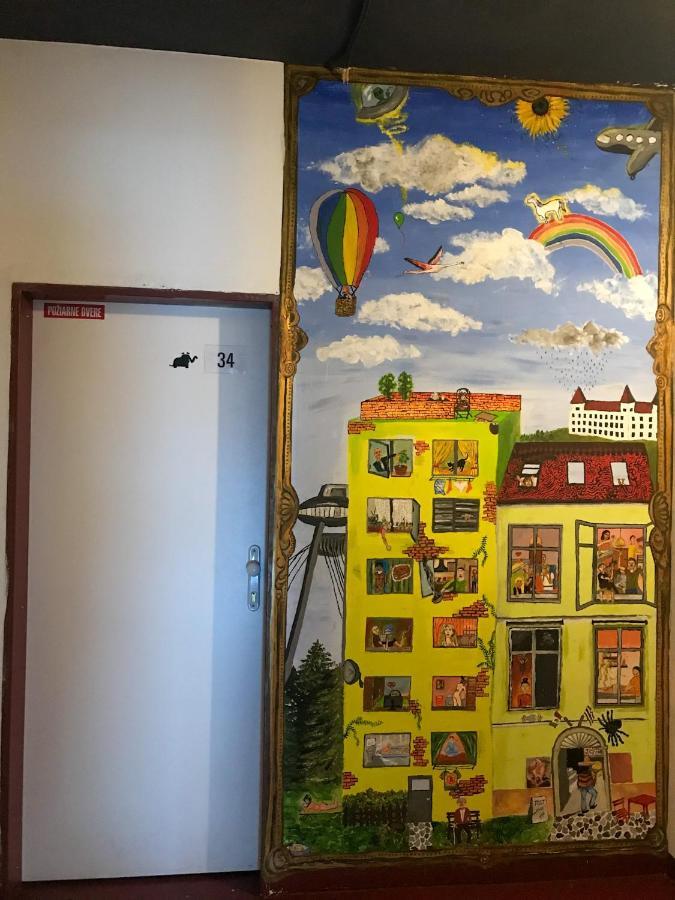 Urban Elephants Hostel *