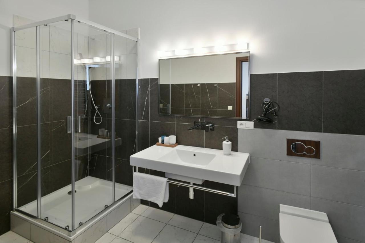 River View Hotel 3*
