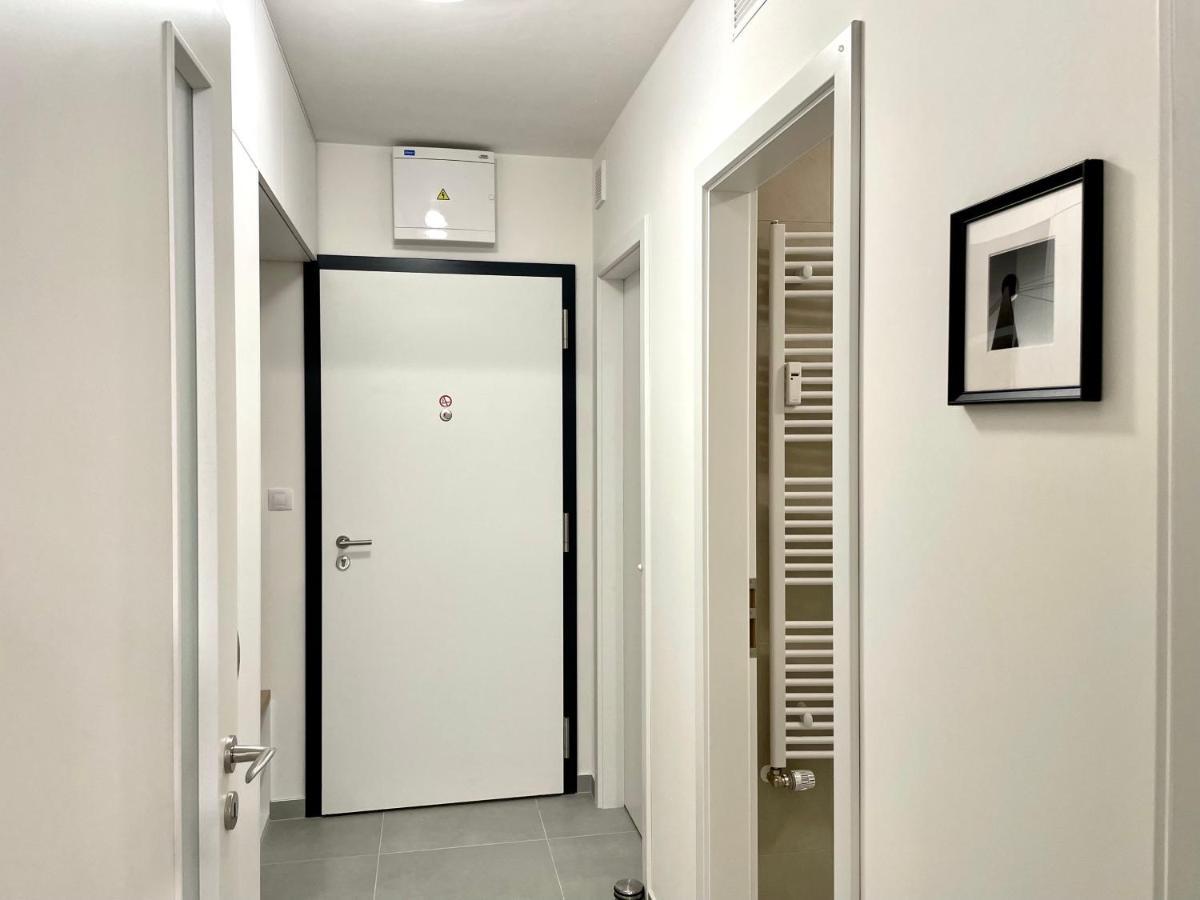 Explore Apartment