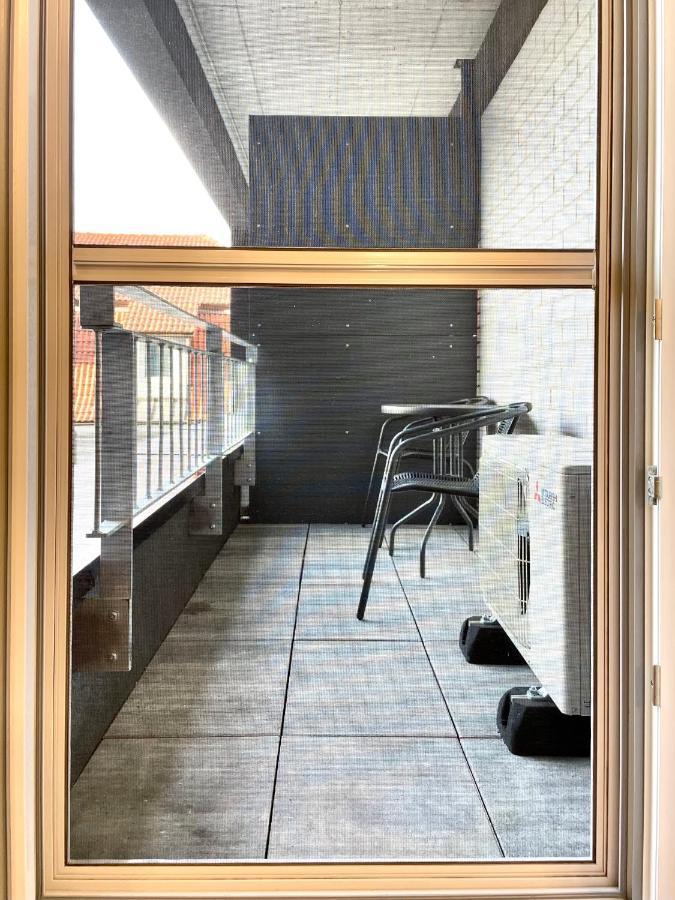 Apartment Explore *