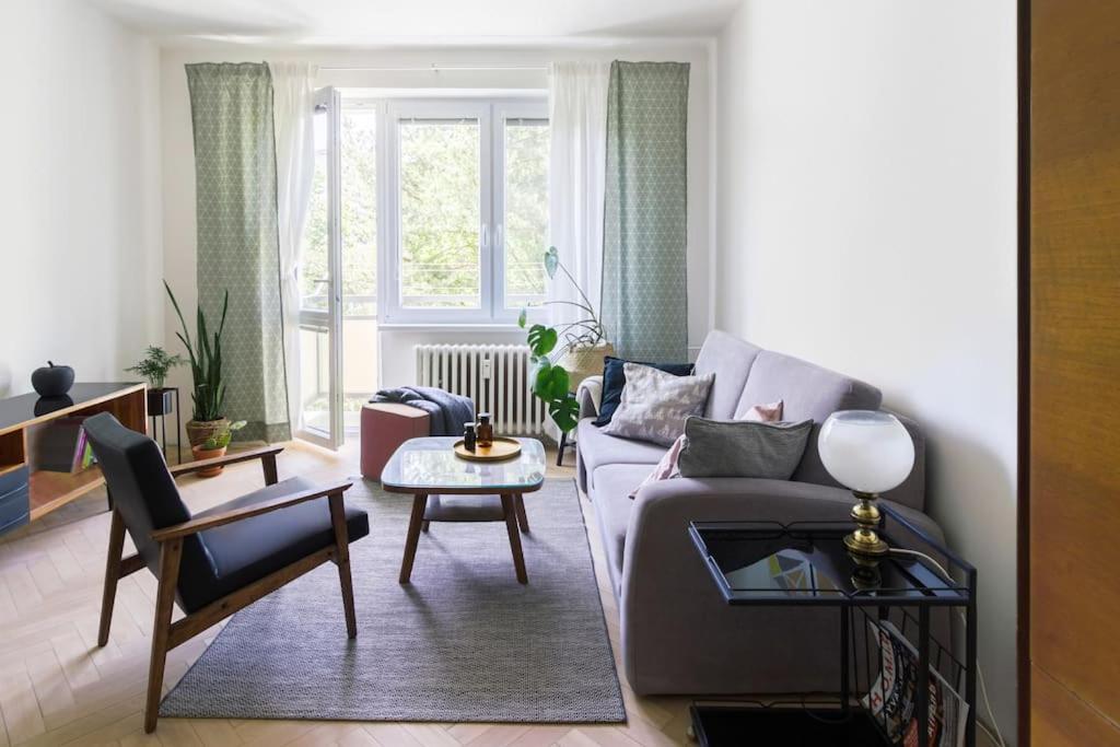 Lakeside Apt. Apartment