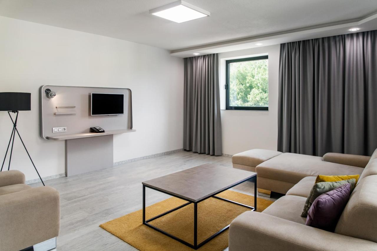 Park By Radisson Danube 4* Bratislava