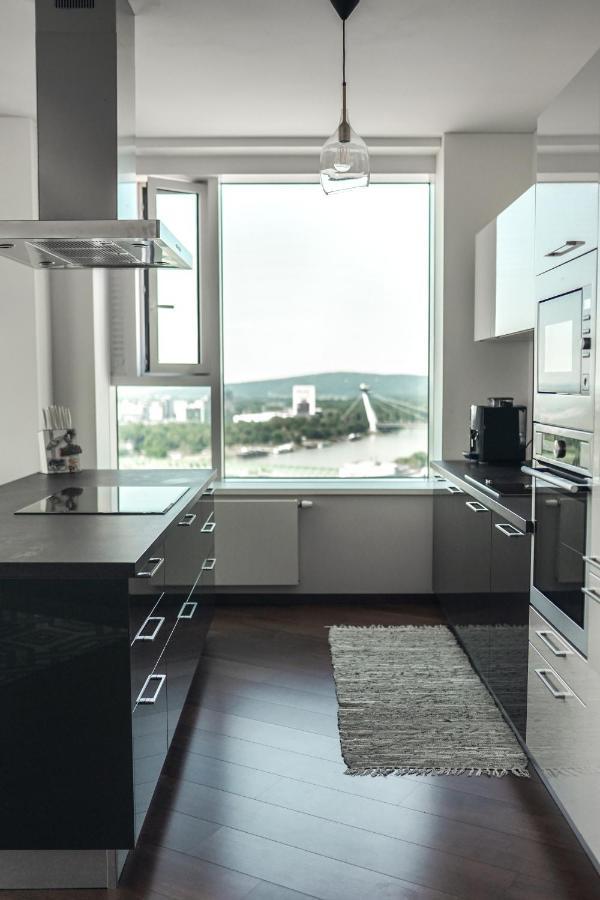 Voir Apartment * Bratislava