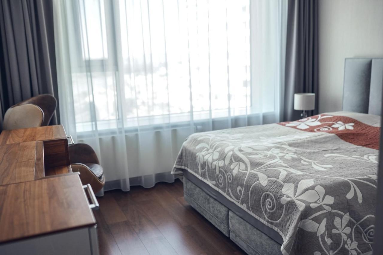 Voir Apartment *