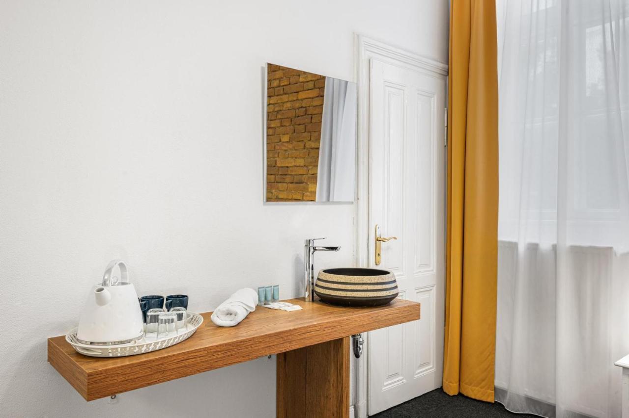 Downtown Hotel 3*