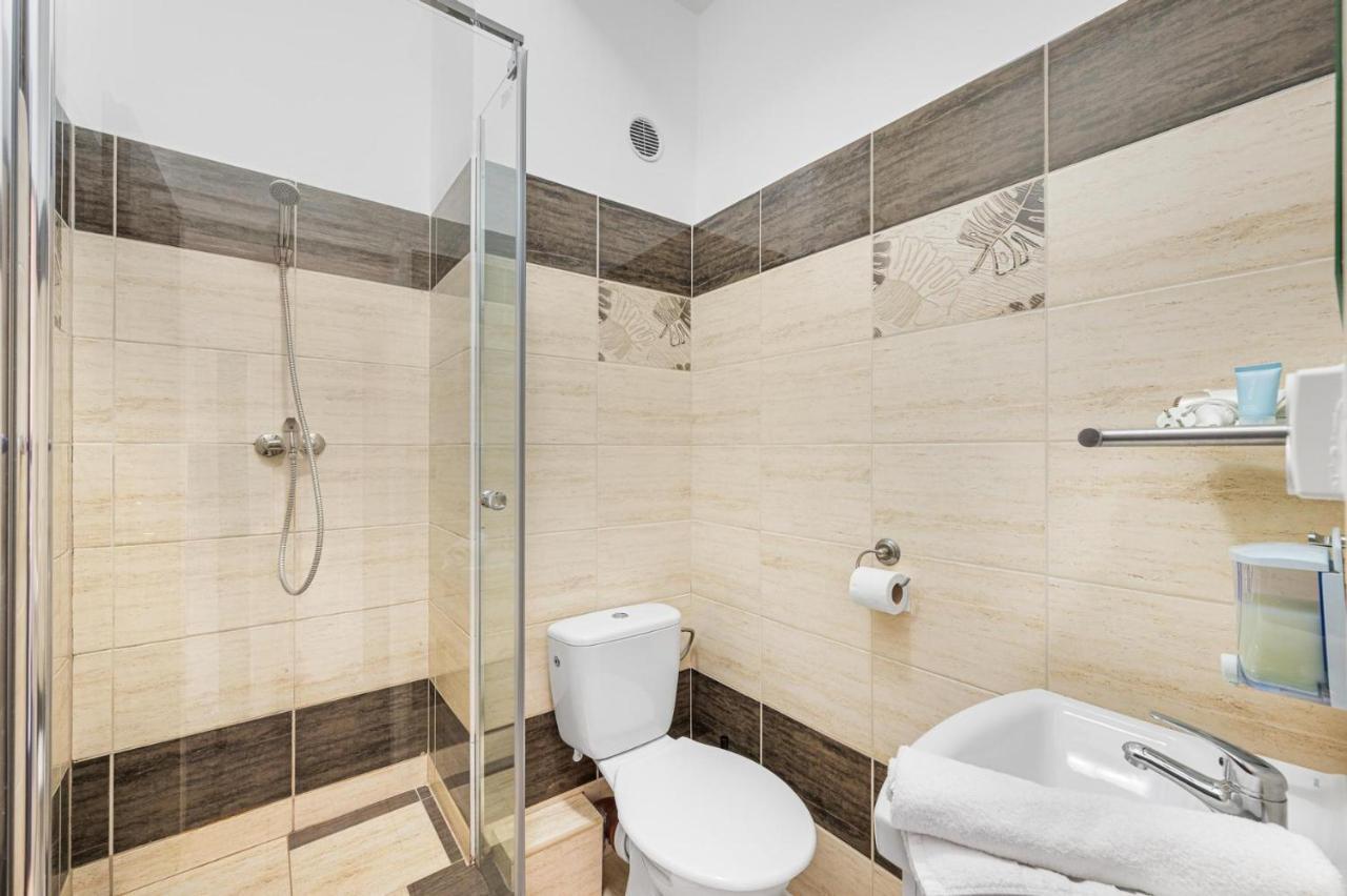 Petit Hotel 3*