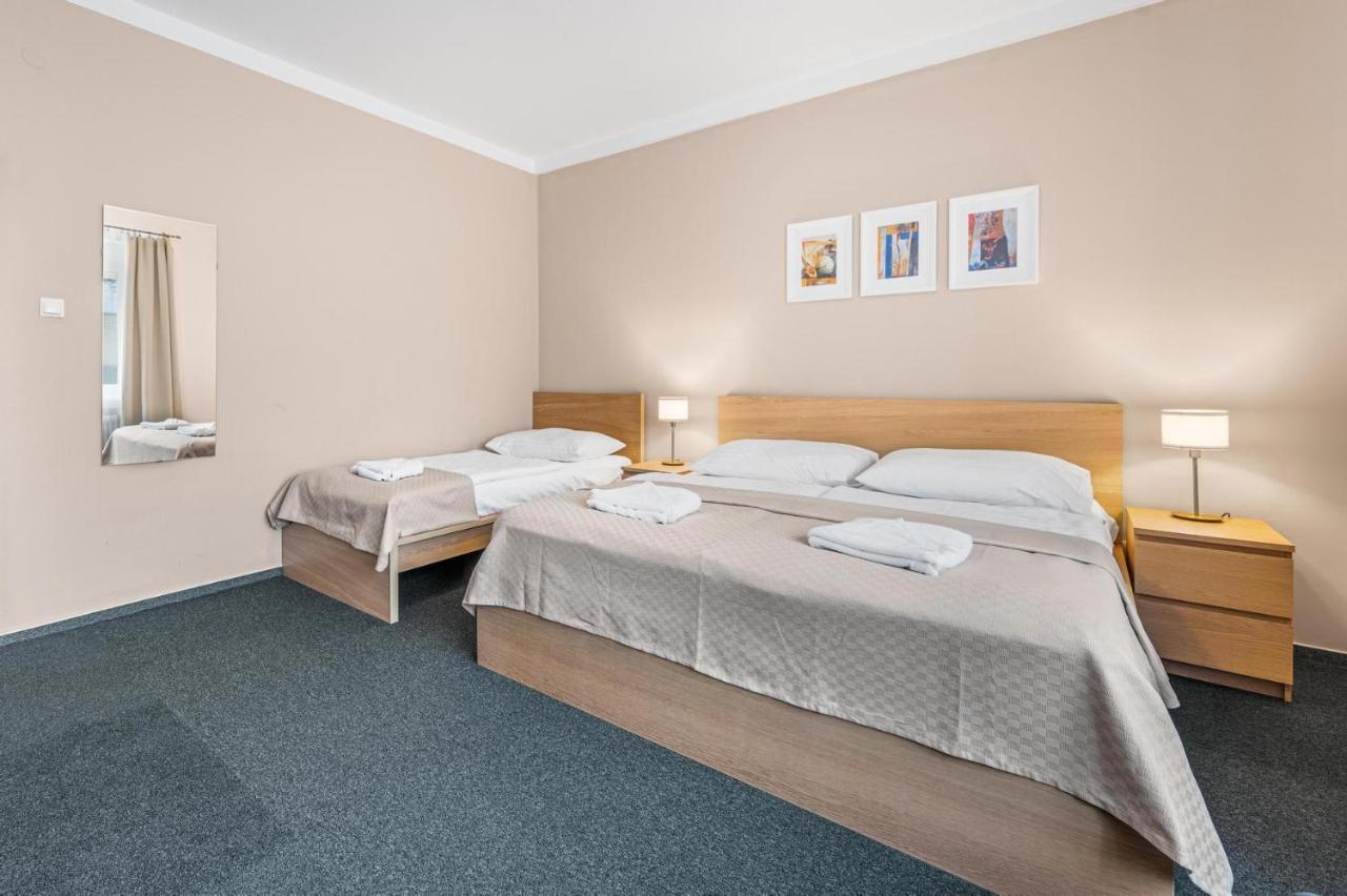 Hotel Petit 3*
