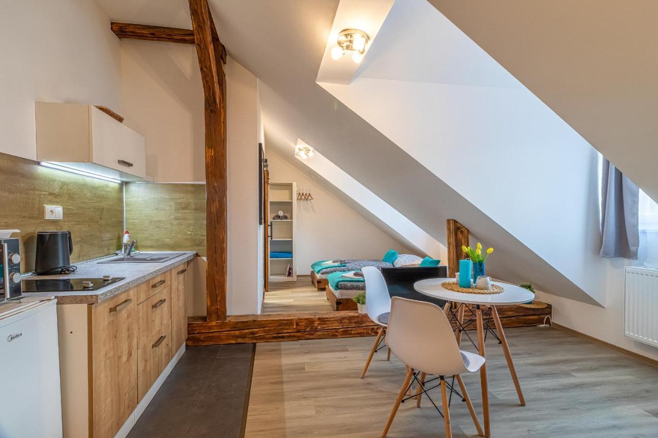 Jonas - Great Location Near Center Bratislava