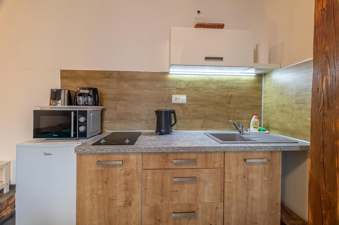 Apartment Jonas - Great Location Near Center