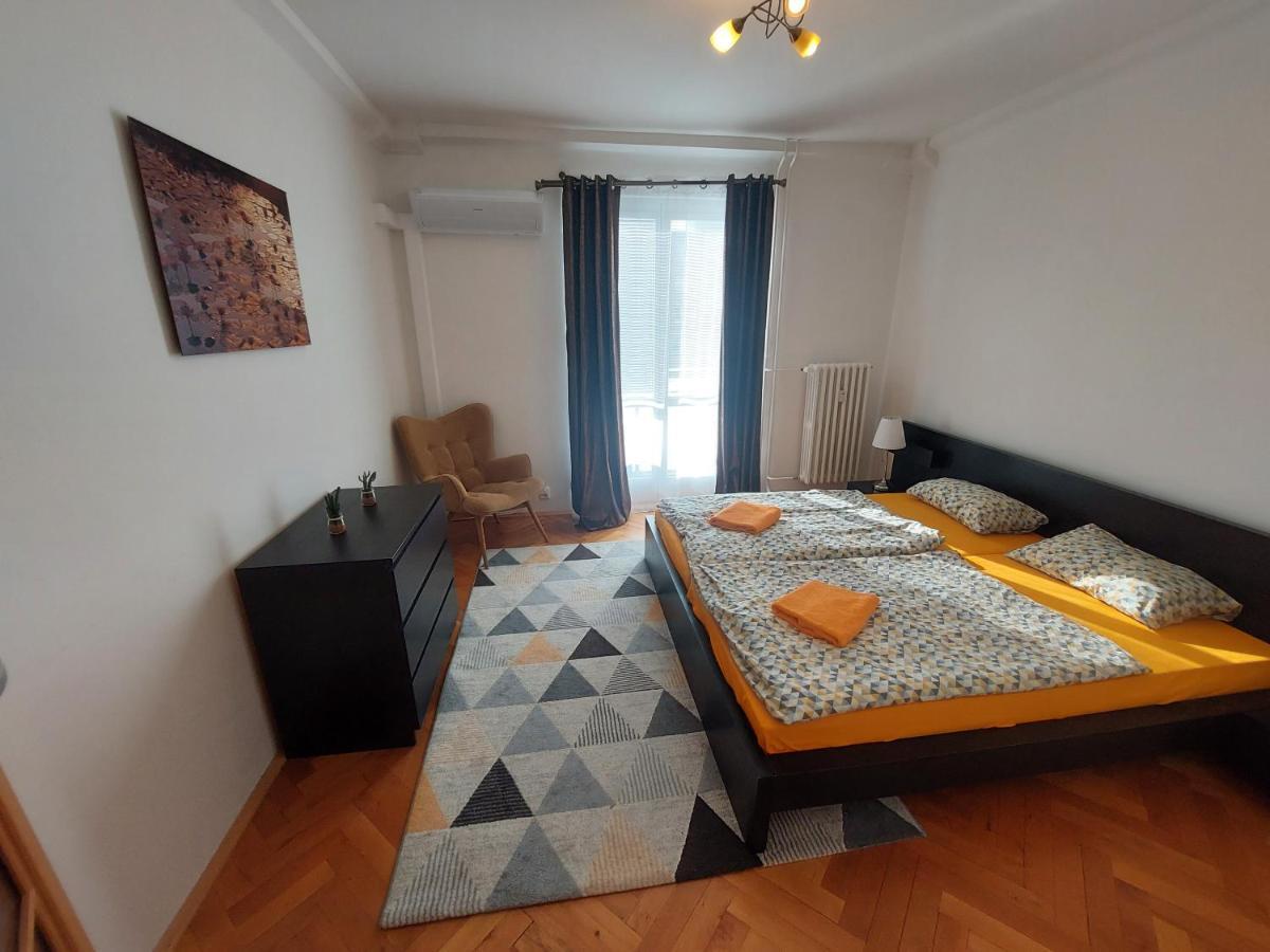 Merry Apartment *