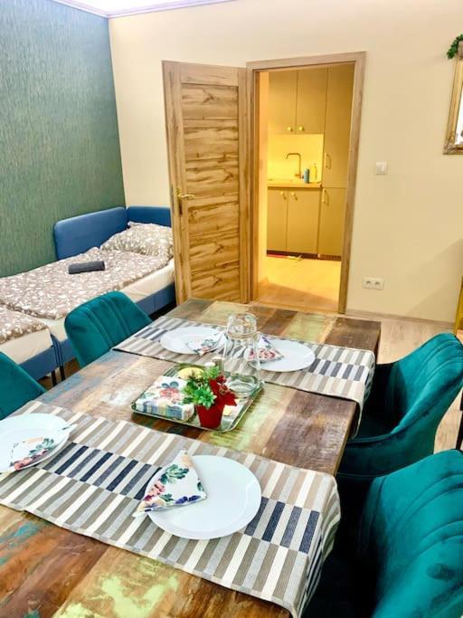 Brand New, Design Jojo, Oldtown, Balcony Apartment *