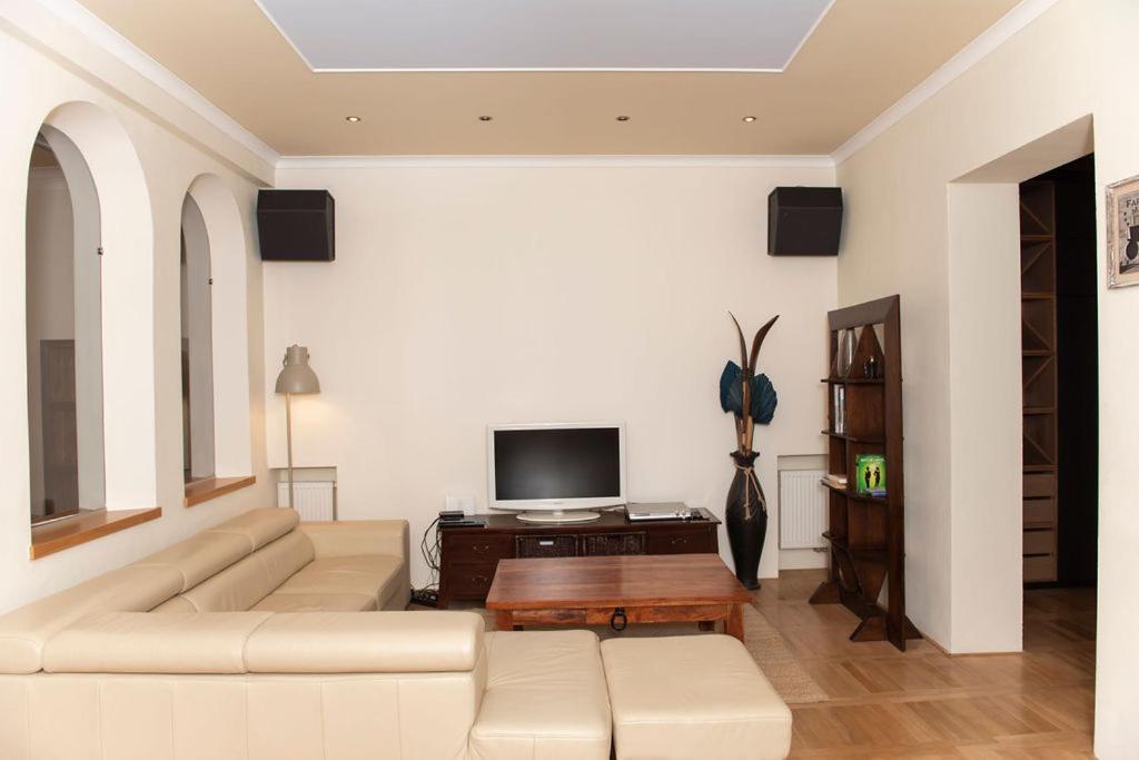 Velky Apartment *