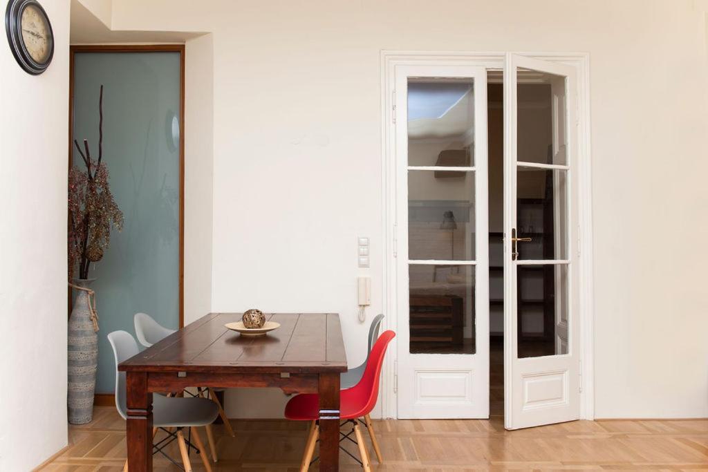 Velky Apartment