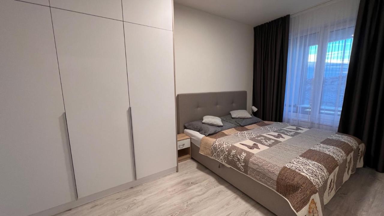 Căn hộ 2 Apartment, With A View Of The Castle