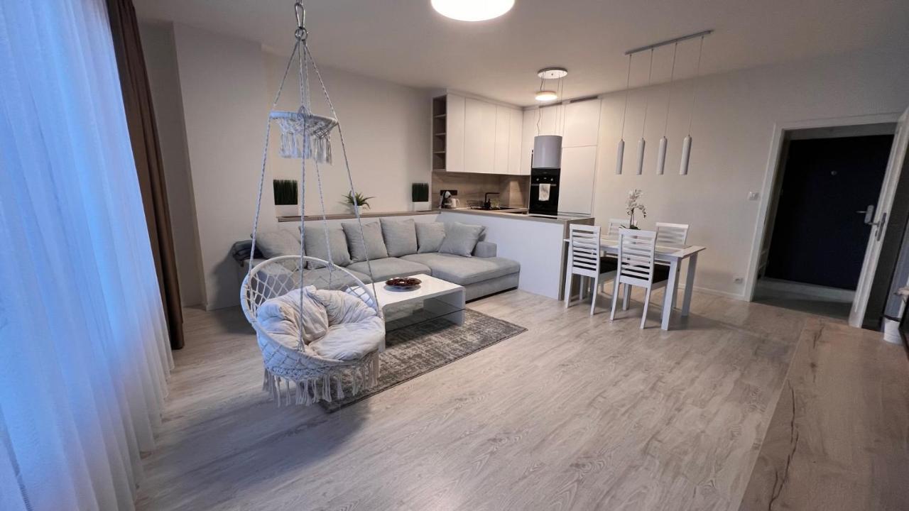 2 Apartment, With A View Of The Castle *