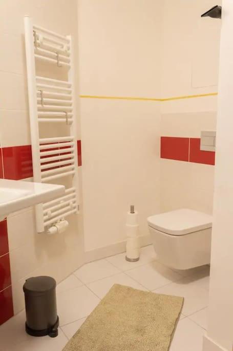 Stylish Getaway In Prime Location - By The Danube And Old Town Apartment Bratislava