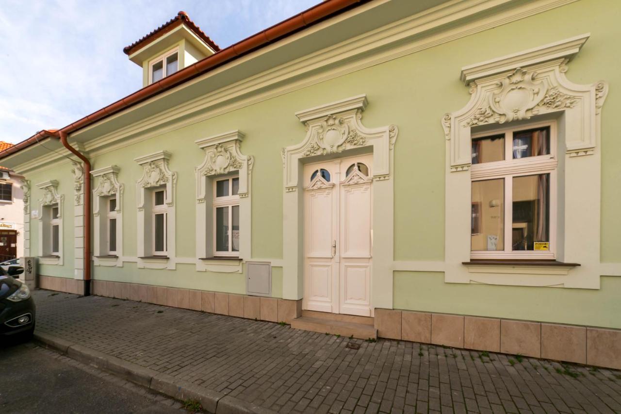 Apartment New 2 - Self Check In, Free Parking Bratislava