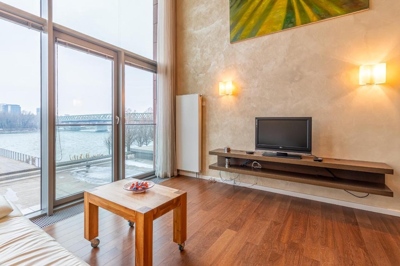 Luxury With Danube River View Appartamento Bratislava