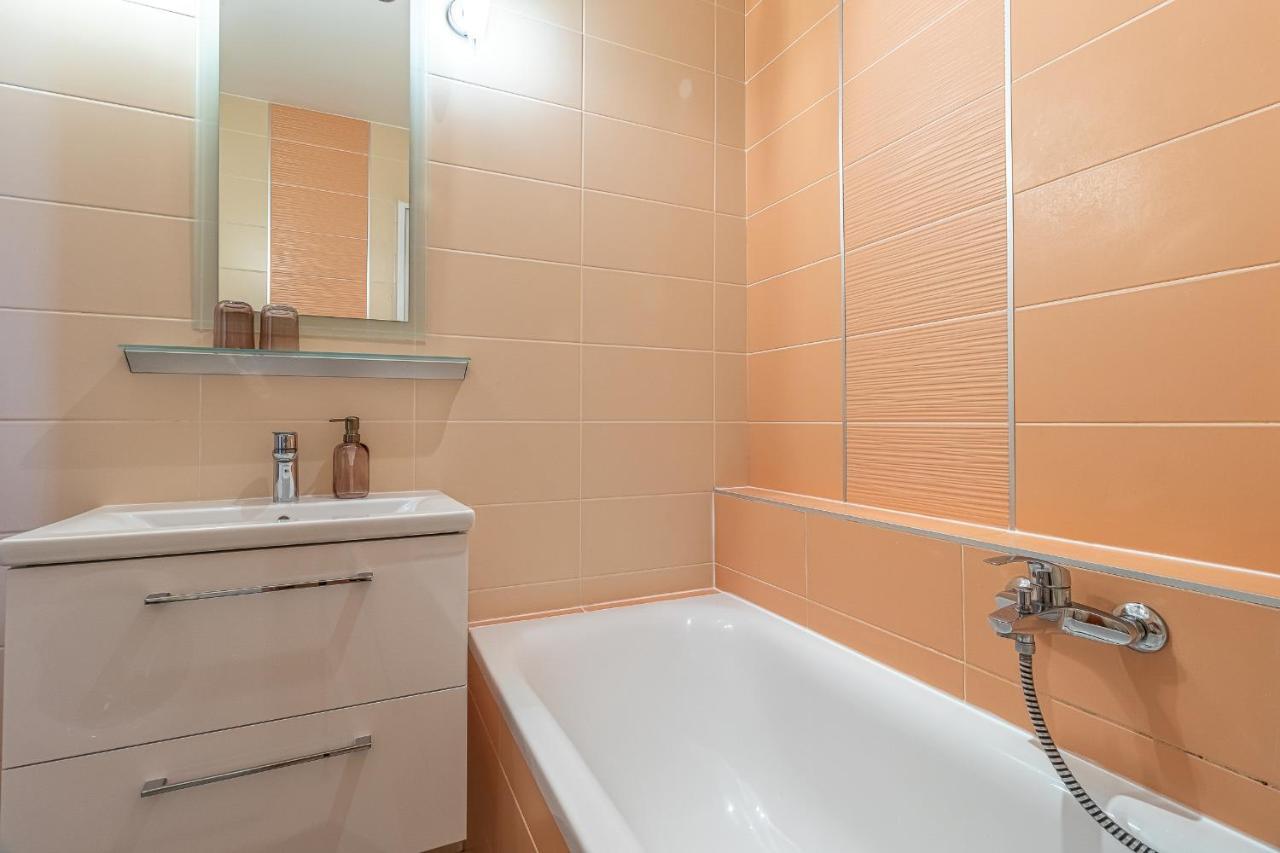 Cosy Flat Close To Apartment Pressburg
