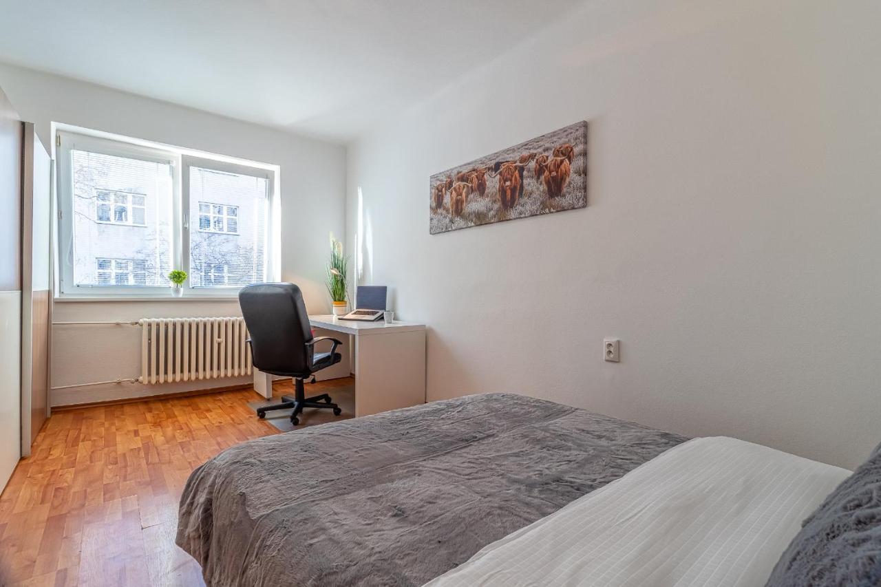 Cosy Flat Close To * Pressburg