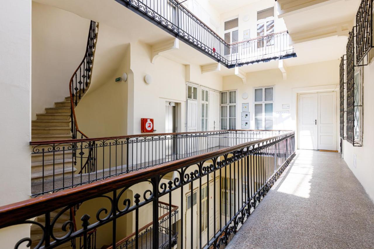Newly Renovated In The Old Town Apartment Bratislava