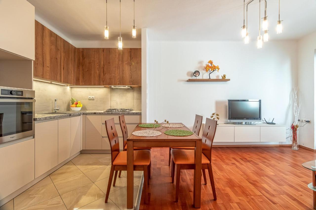 Cosy Flat Close To Pressburg