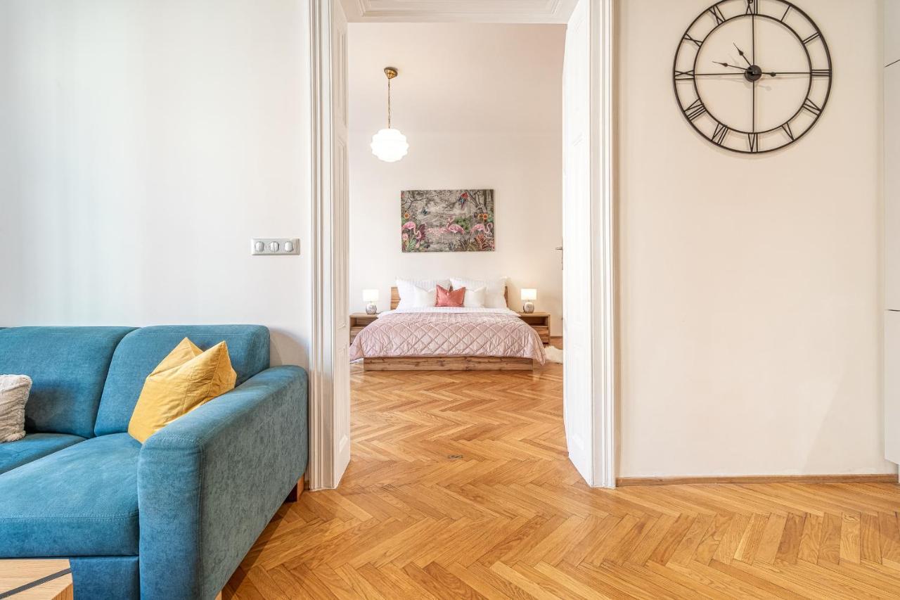 Apartment Stylish Luxury Flat In Old Town