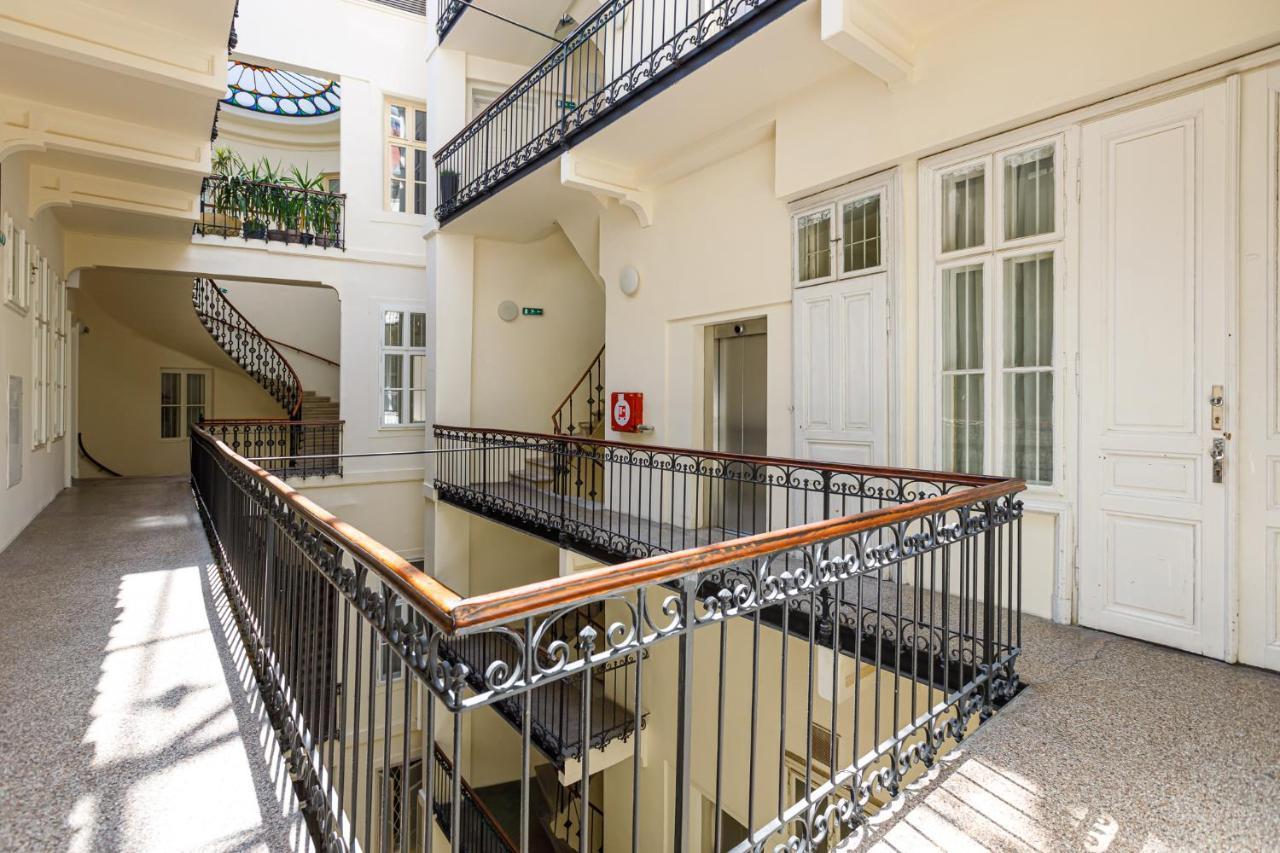 Apartment Newly Renovated In The Old Town *