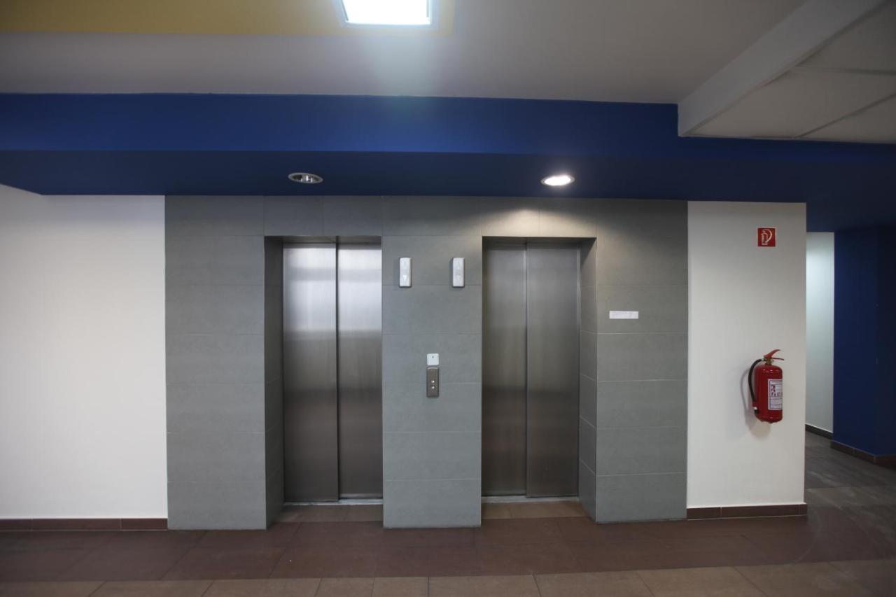 Apartment Sag 12th Floor Koloseo View Free Parking Bratislava