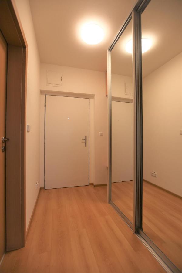Sag 12th Floor Koloseo View Free Parking Bratislava