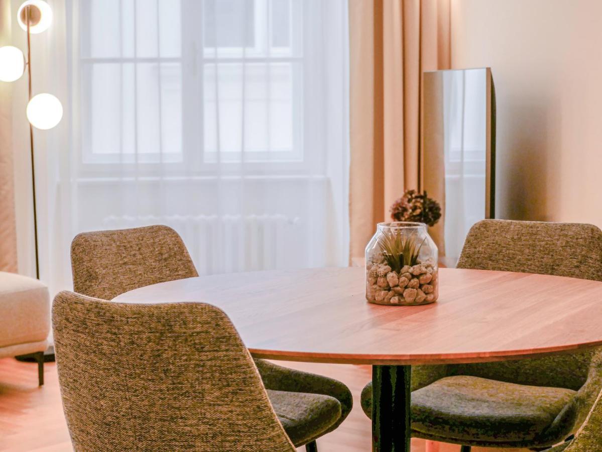 Apartment Laurinska 1