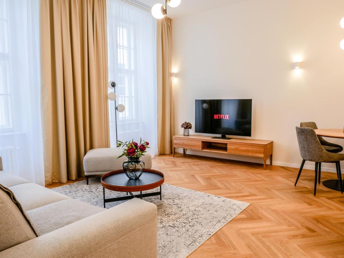 Laurinska 1 * Bratislava