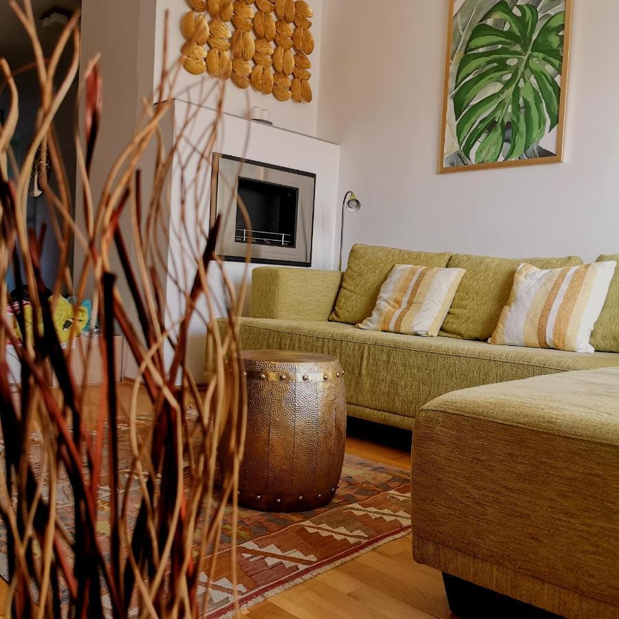 Cozyhome Retro *
