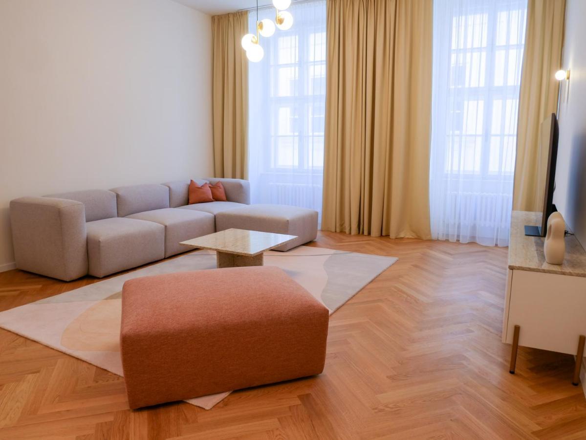 Laurinska 1 Apartment Bratislava