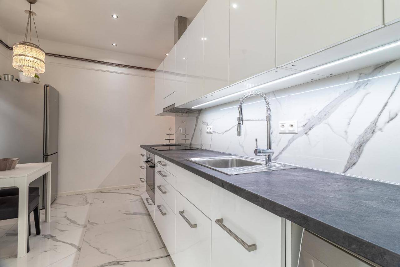Apartment Trendy In *