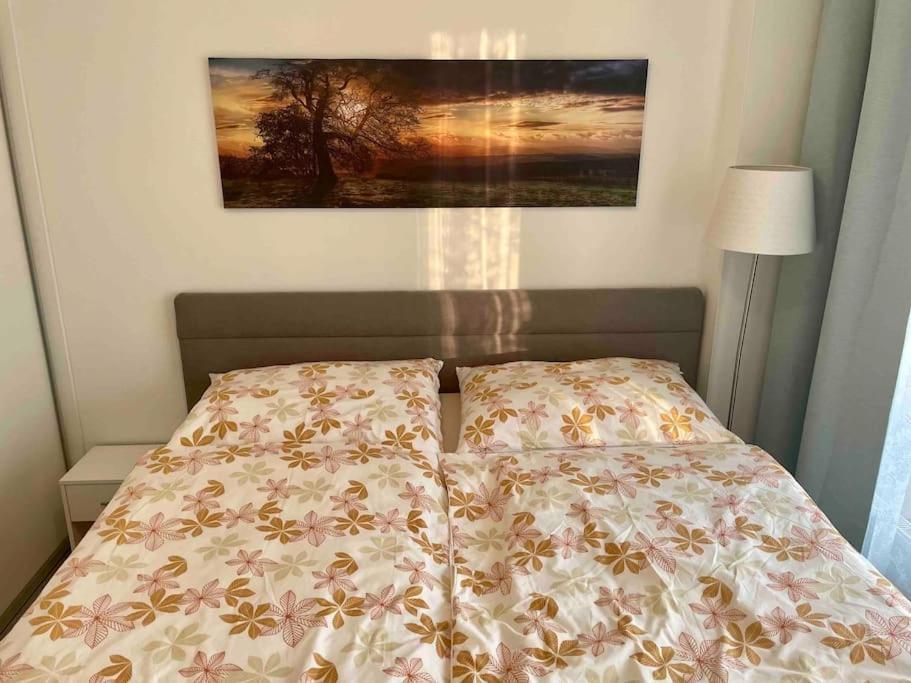Great Location, Private Parking, New Bratislava