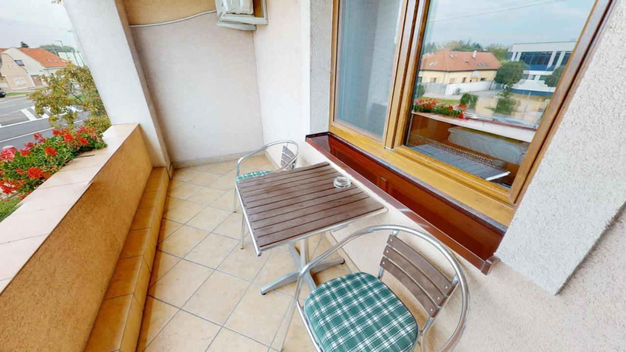 Guest house Rusovsky 2*