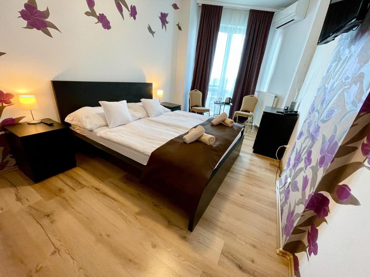 Modena Hotel