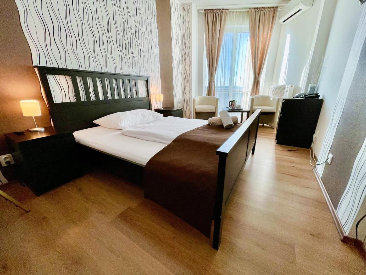 Hotel Modena 3*