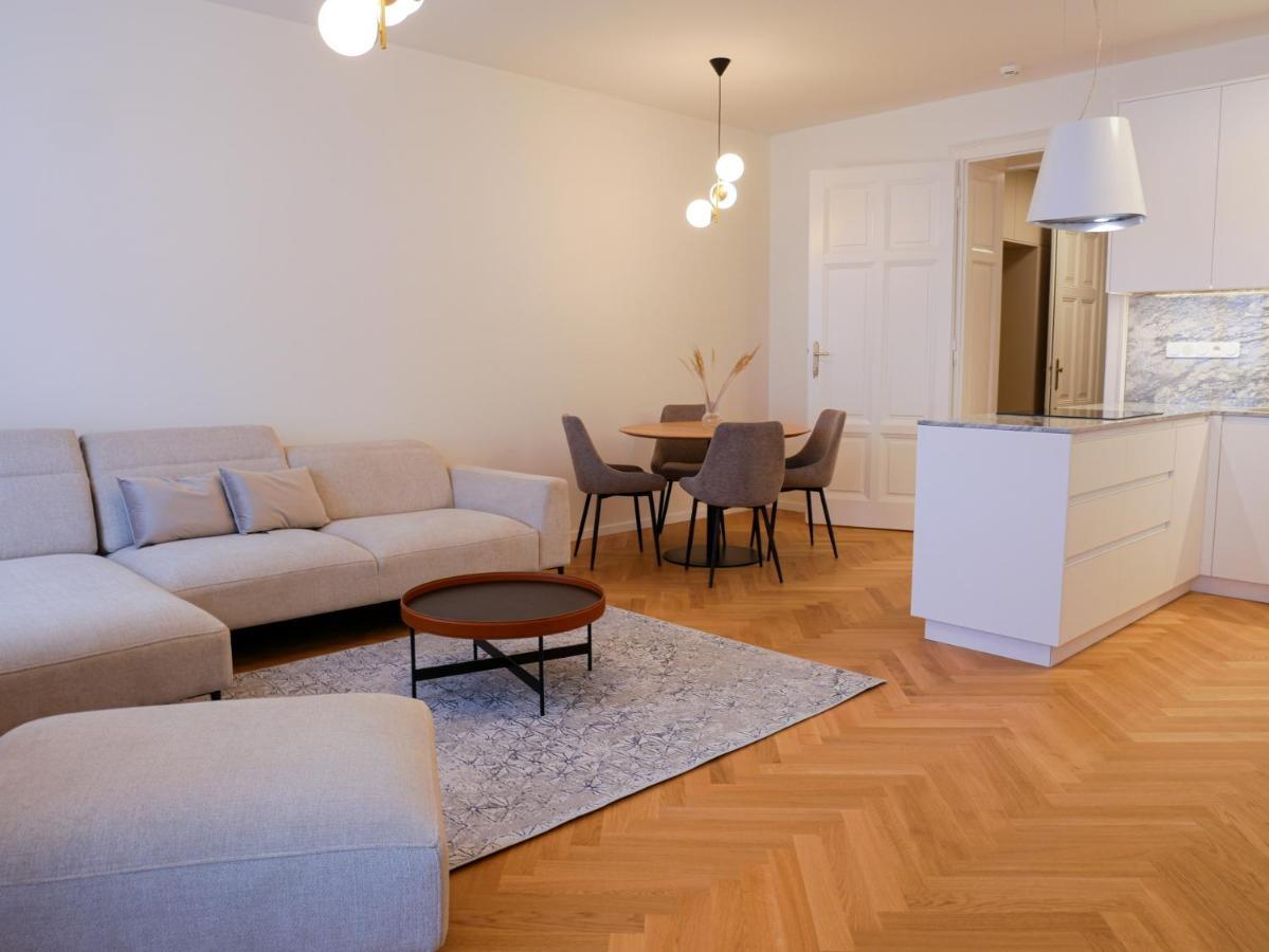 Laurinska 1 Bratislava