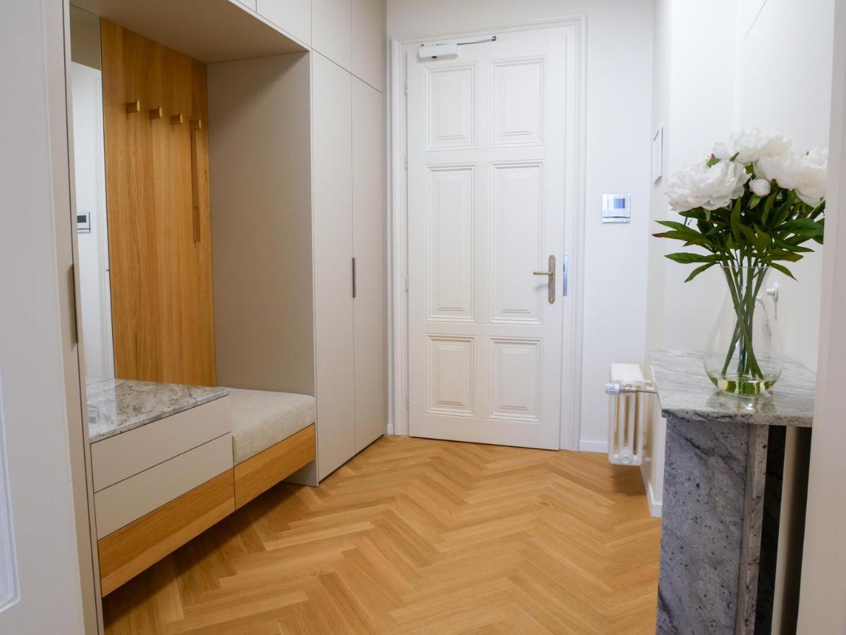 Laurinska 1 Apartment *