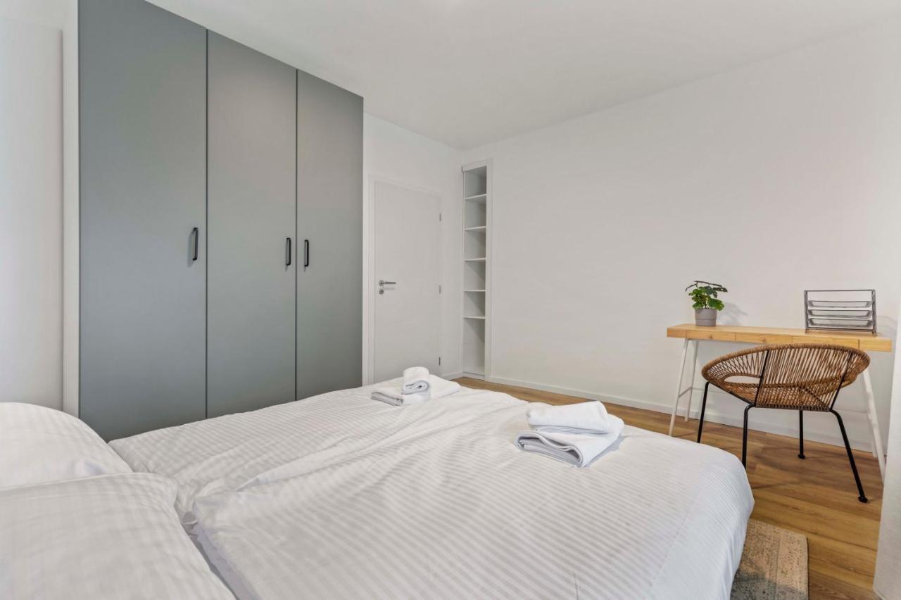 2 Bedroom Steps To Nivy Station Bratislava