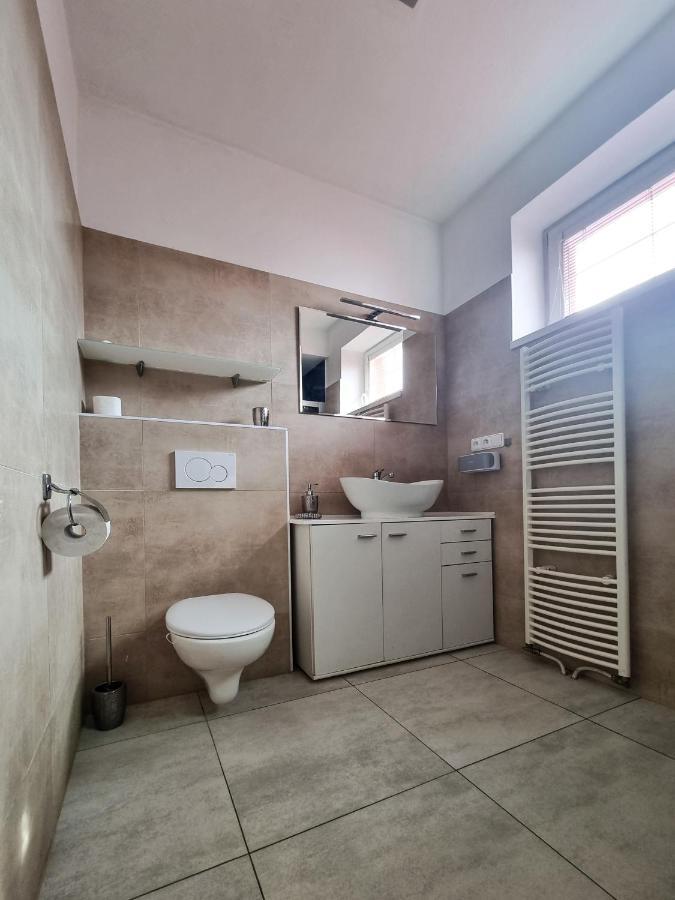 Spacious Near Hockey And Football Arena * Bratislava