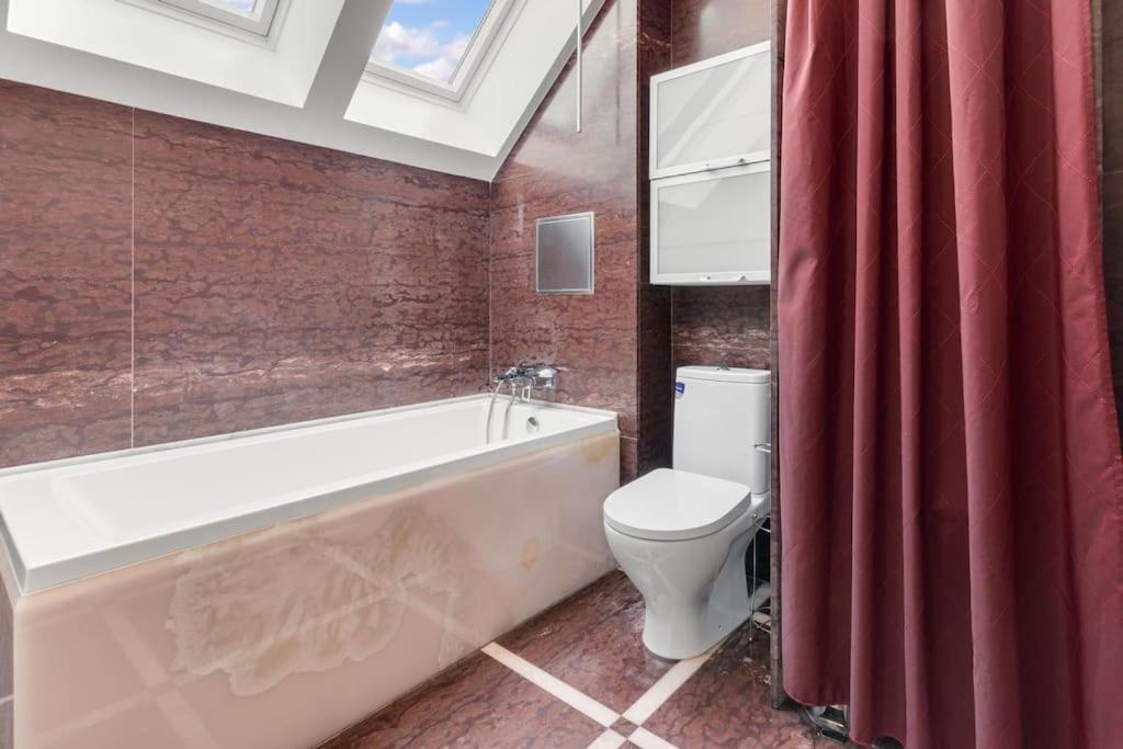 S Terasou Apartment Bratislava