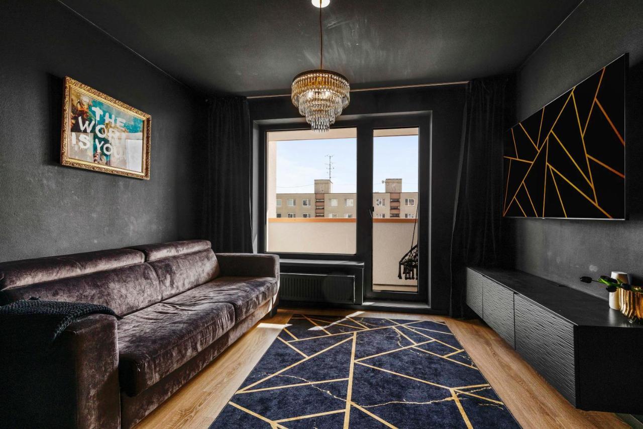 Lam Black - Ac - Balcony Apartamento