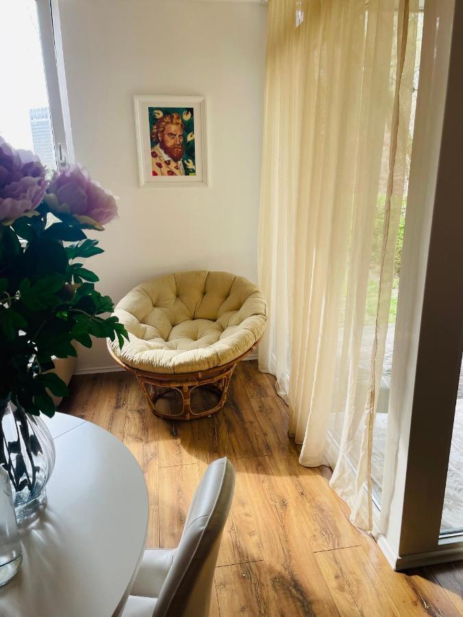 70m2 Romantic Living In The Old Town With Garden Apartment