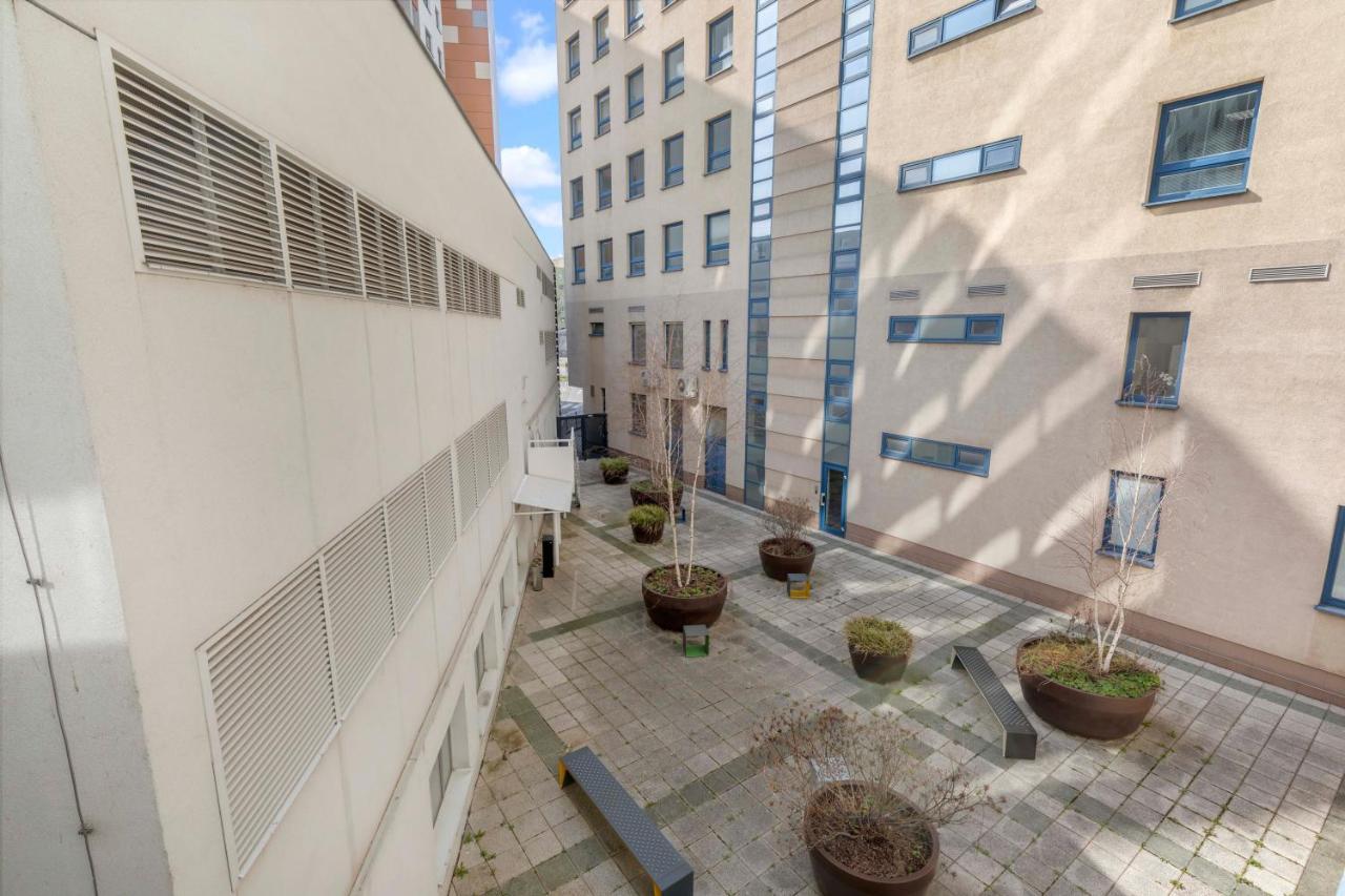 Lam Waves - Ac - Terrace Apartment