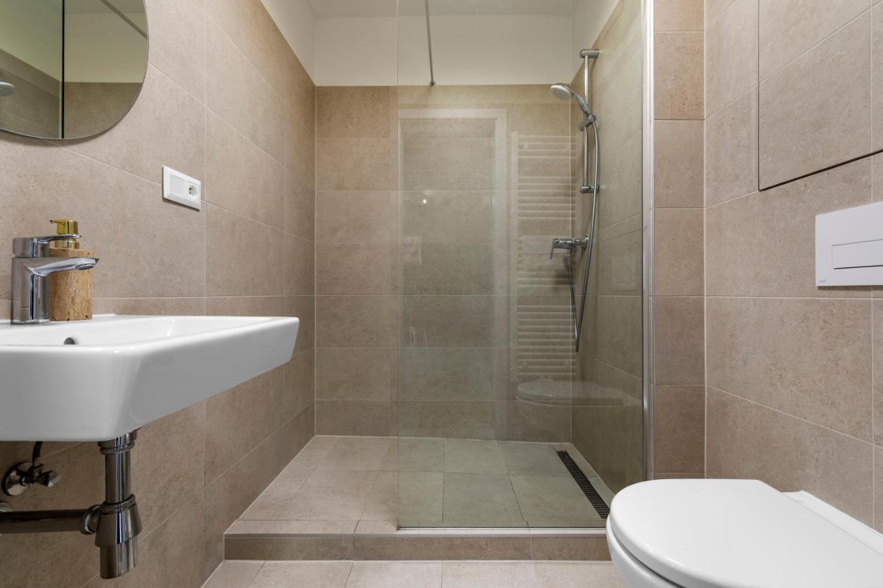 Apartamento Lam Black - Ac - Balcony *